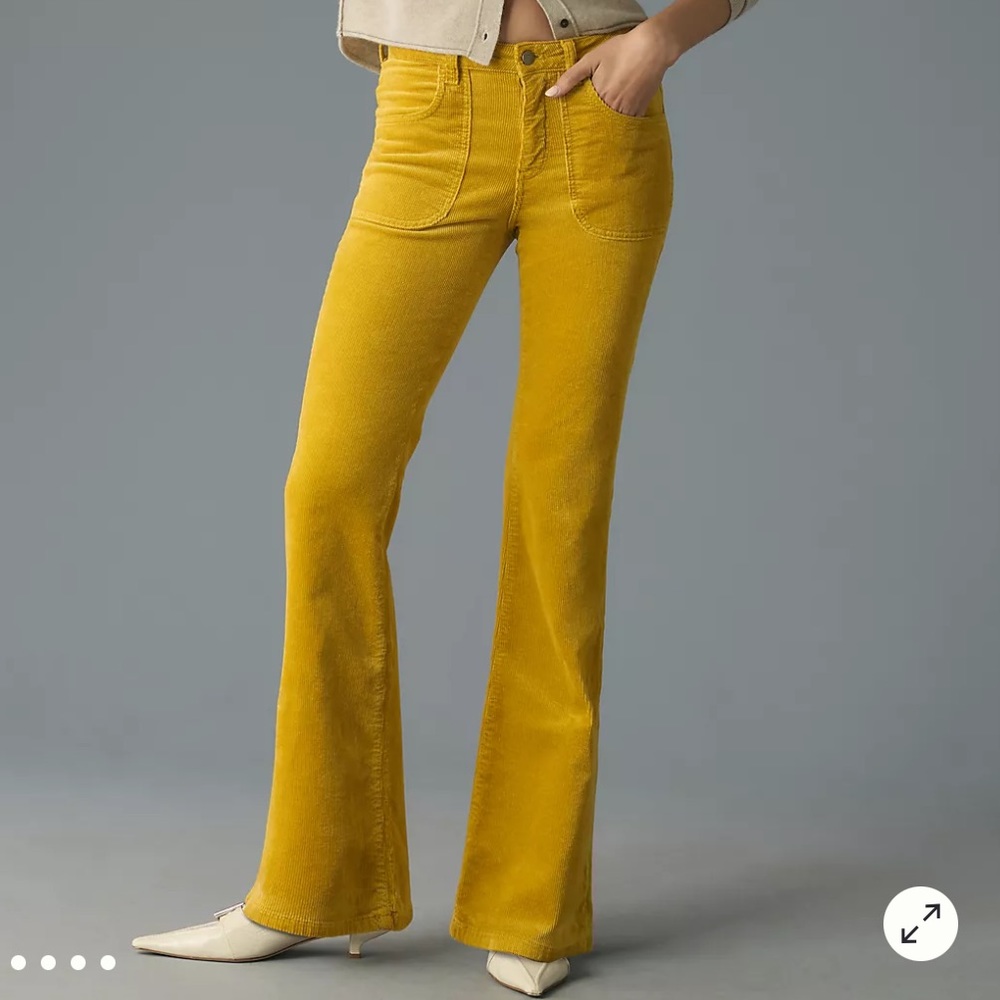 NWT Pilcro The Icon Low-Rise Corduroy Chop Pocket Flare Jeans in Yellow Size 26
